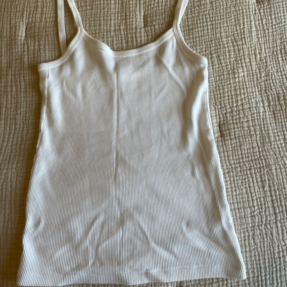 Tank - Picture 2 of 2